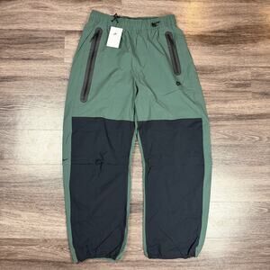 Nike Tech Woven Oversized Pants Men’s Medium Green Black HM7158-338 NWT ($135)